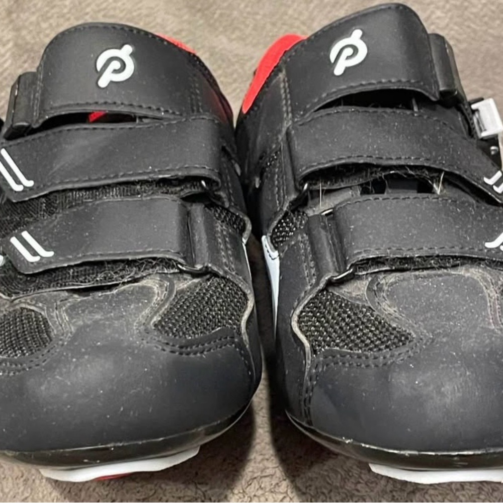 Peloton Woman’s Black and Red Cycling Shoes
